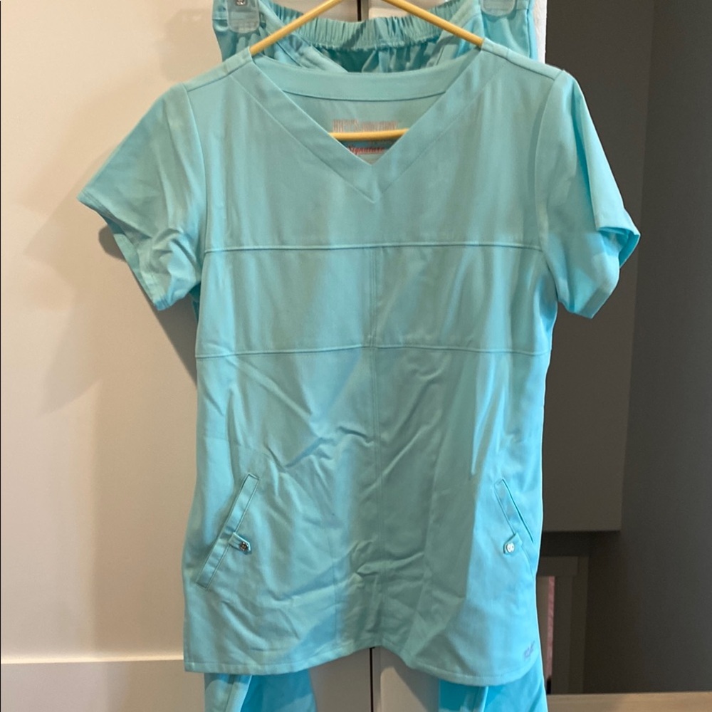 Grey's Anatomy Women's Aqua Scrub Top and Pants